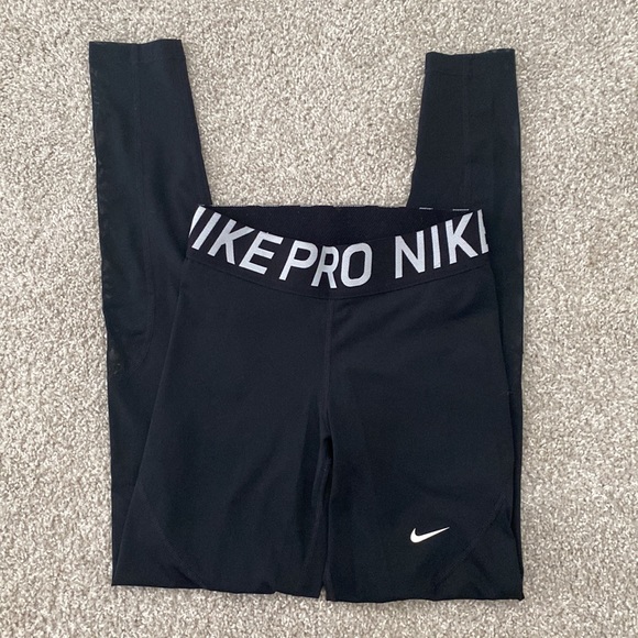NIKE PRO WOMENS DRI FIT leggings